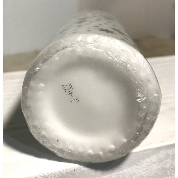 IKEA Vinterfint White & Black Star Patterned Pillar Candle 45 Hours 14cm - Picture 6 of 6